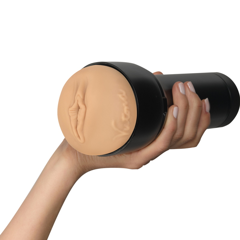 KIIROO FEEL VICTORIA JUNE